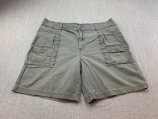 Cabela's Khaki Cargo Shorts Mens 40 Green Canvas Outdoors Hiking Hunting Classic