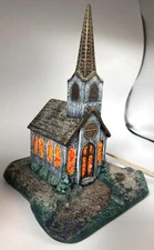 1984 Vintage Scioto 11” Hand Painted Ceramic Church Chapel w/ Illuminated Base
