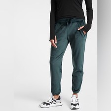 Athleta Cozy Karma Recover Jogger in BlackEmerald Green Size Extra Small
