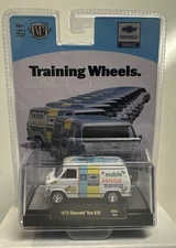 M2 Machines Hobby Release HS64: 1972 Chevrolet Van G10 / Mobile Serive Training