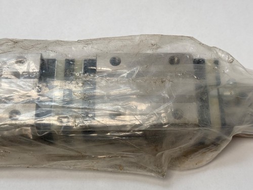 NSK LH25Z-630 Blocchi cuscinetti lineari con guida 630 mm LH-25-Z 630 mm - Foto 5 di 14