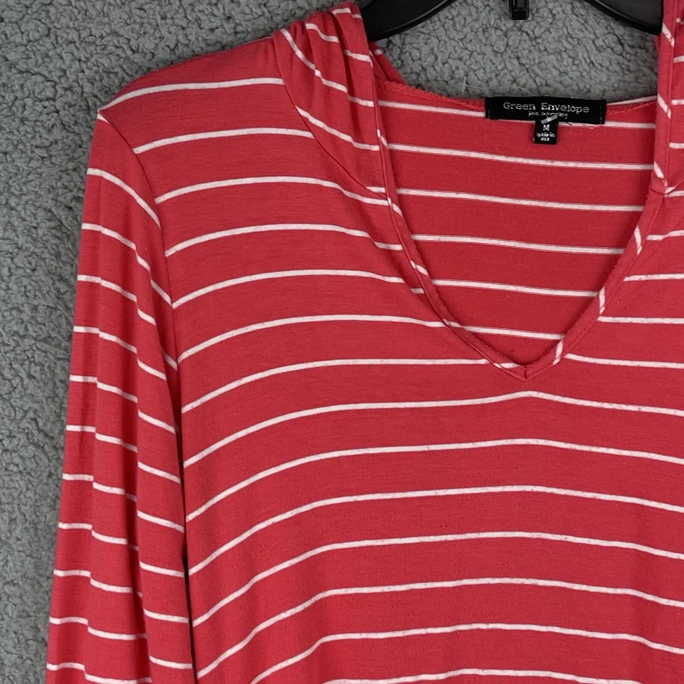 Sudadera con capucha sobre verde para mujer mediana rosa rayas blancas suave uso diario Foto 3 de 4