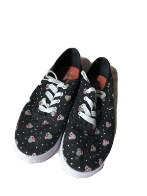 payless white tennis shoes