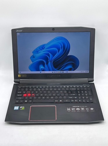 Acer Predator Helios 300 15.6" Core i7-7700HQ 1TB SSD 32GB RAM GTX 1060 6GB