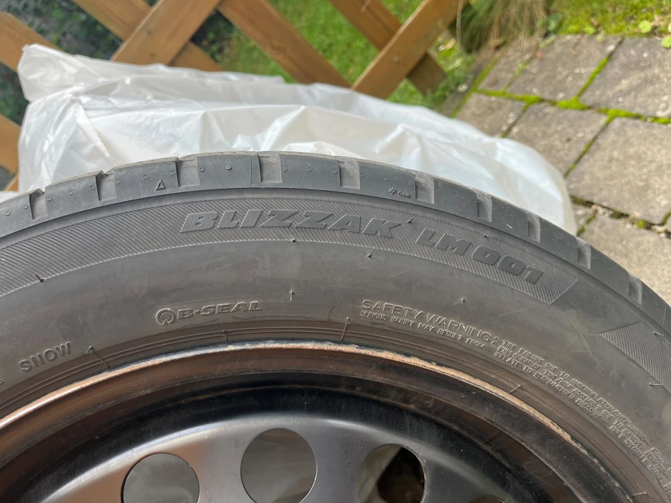 Winterräder ID.3 Bridgestone Blizzak 215/55R18 Stahlfelgen (auch Cupra Born) - Bild 4 von 4