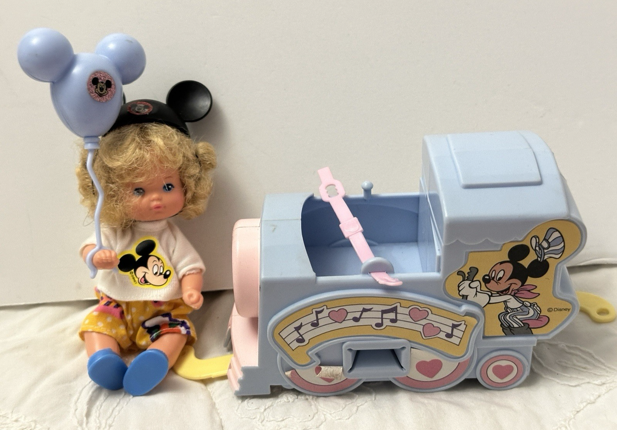 1990年 HEART FAMILY Disney KIDS ON PARADE 1990 Barbie The Heart Family Visits Disneyland Kids On
