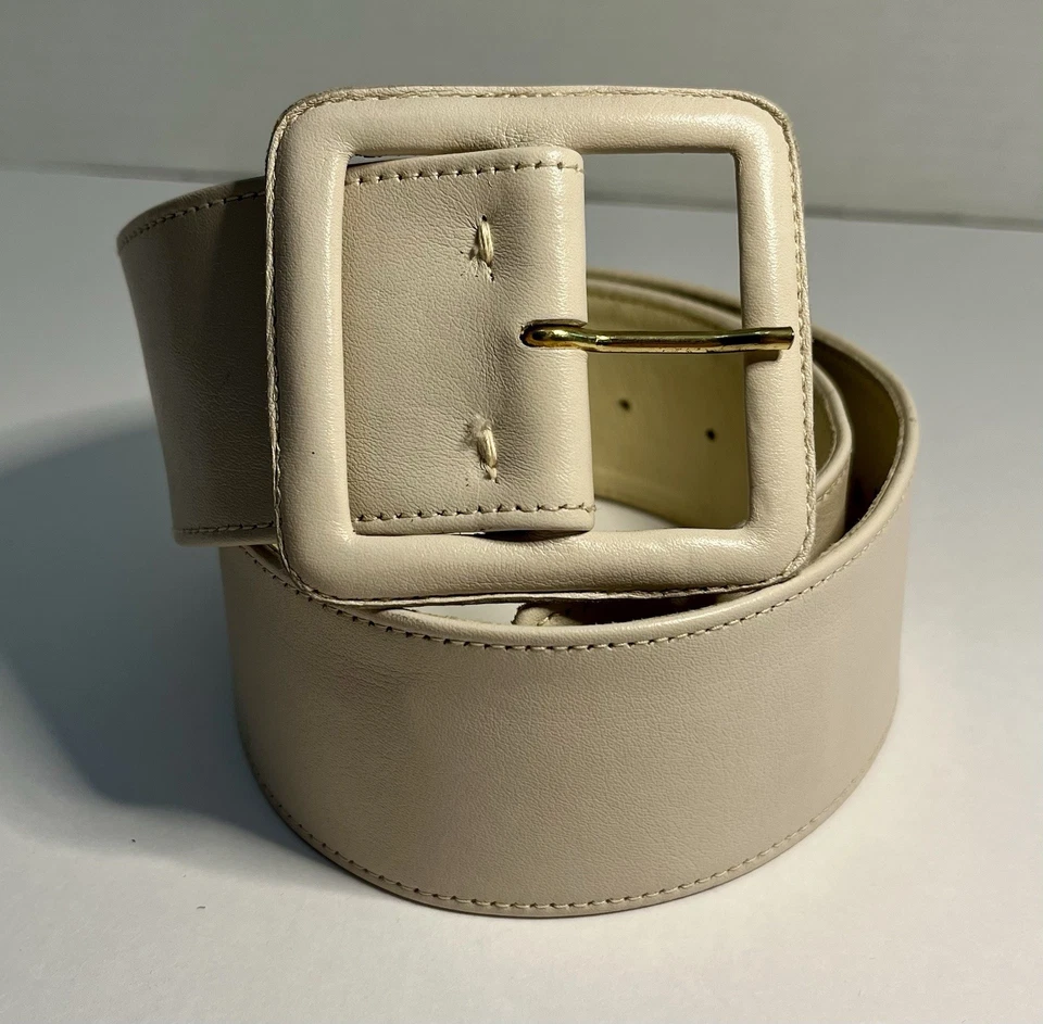 Cinturón de cuero vintage años 80 Yves Saint Laurent para mujer beige hebilla ancha pequeño Foto 2 de 4