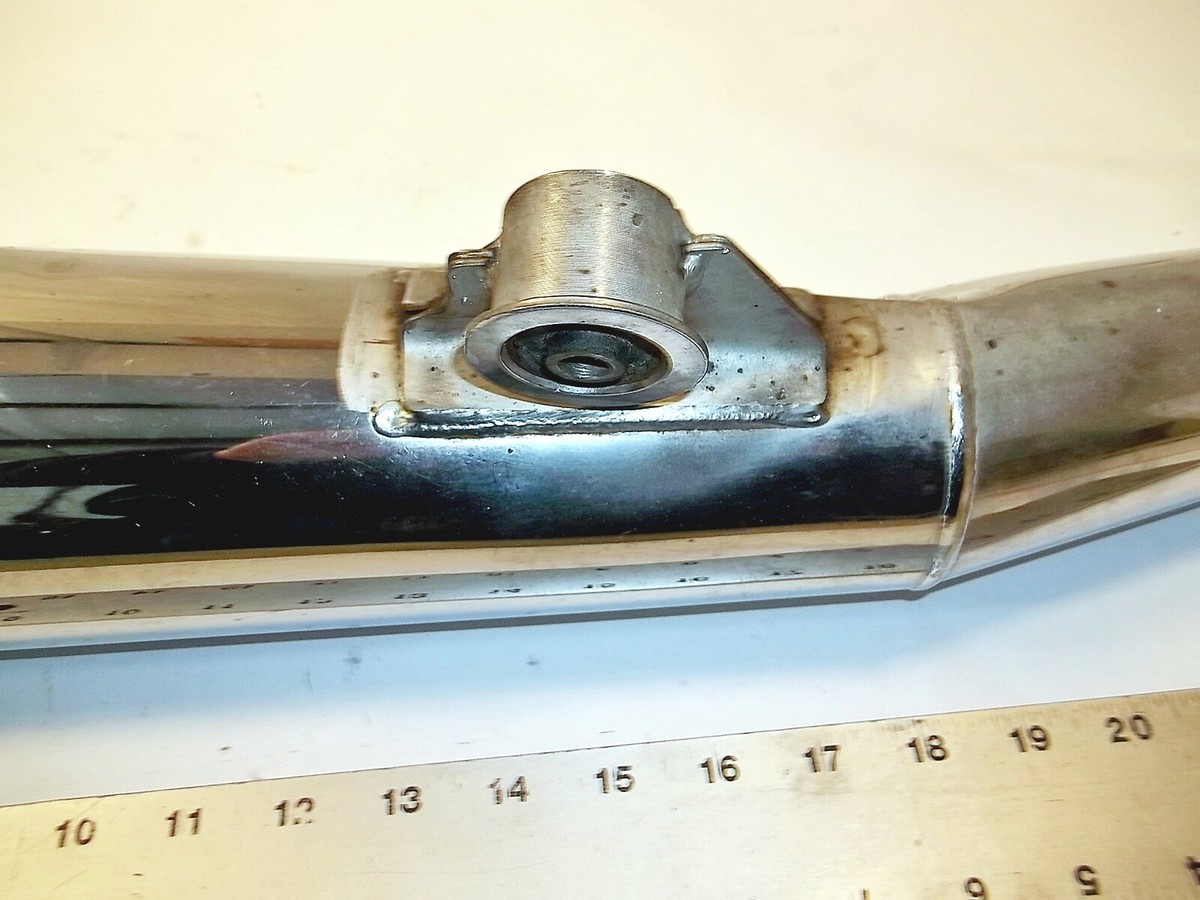 YAMAHA 88 XVZ1300 VENTURE RIGHT EXHAUST PIPE MUFFLER 1NL
