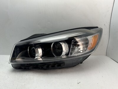 2016 2017 2018 Kia Sorento OEM Headlight Driver Left Halogen W/ LED 92101-C6