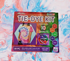 Rainbow Tie Dye Kit Kid's Crafts DIY 30 Pieces up to 10 Projects Ages 8 NEW FUN
