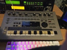 Roland MC-303 Groove Box