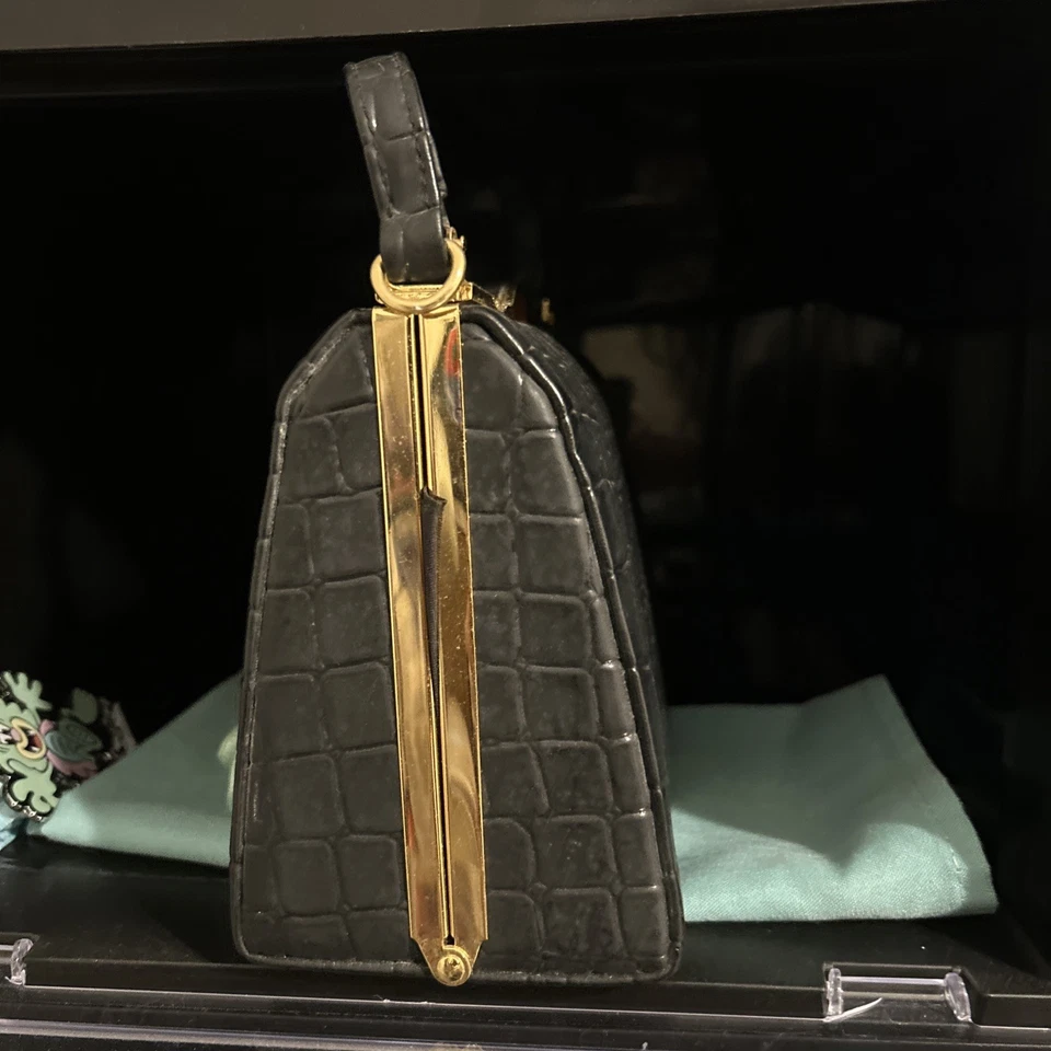 Rare Vintage Gianni Versace Black croc Leather Handbag - 1980s  - Image 2 of 4