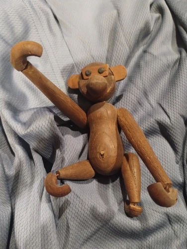 Vintage Danish MCM Wooden Hanging Jointed Monkey Kay Bojesen Style CRAFT TOY - Picture 1 of 4