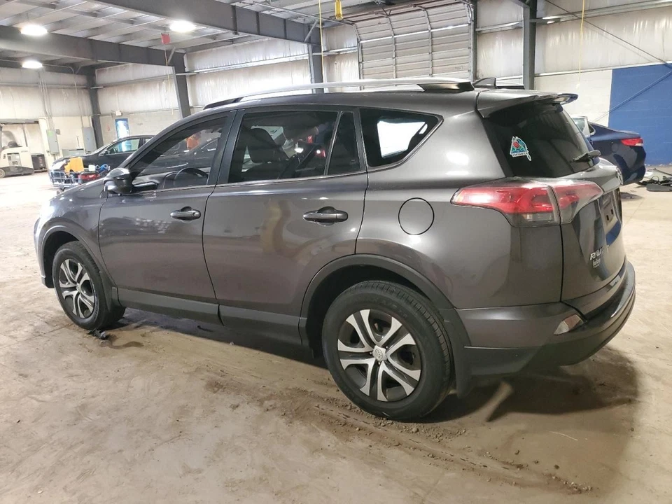 Used Air Cleaner Assembly fits: 2016 Toyota Rav4 4 cylinder 2ARFE engine Grade A - Image 3 of 4