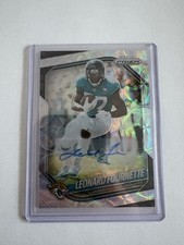 Leonard Fournette 2025 Panini Prizm Choice Auto/Autograph /25 Jags #37