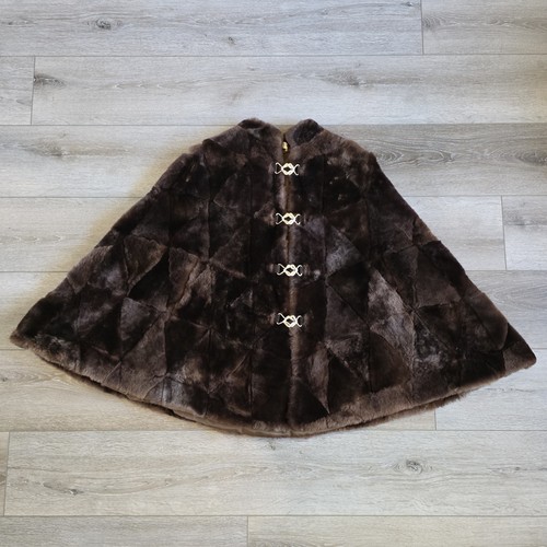 Vintage Echt Pelz Stola Cape Schulter Mantel Wickel Kostüm warm gefüttert braun Qulited