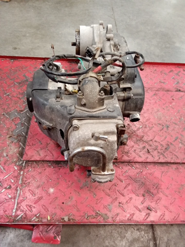 2009 09 Kymco Like 50cc 4 Stroke Chinese Scooter Main Engine Motor 6592 Miles - Image 2 of 4