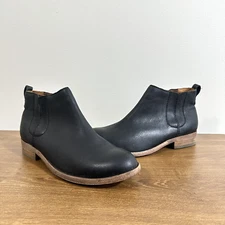 Kork-Ease Boots Booties Velma 6.5 M Black Leather Slip-On Chelsea Ankle 1" Heel