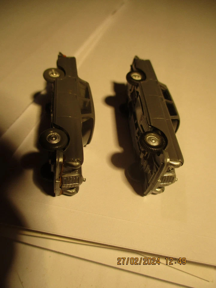 RE-WIKING - 2x MB 220 S HECKFLOSSE - 1 MIT PROBL. - Immagine 3 di 4