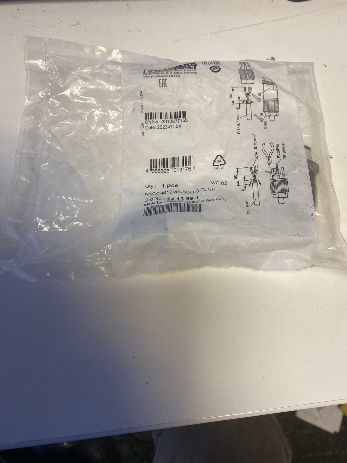 Phoenix Contact 1413991 M12 5-Pin Male Straight Shielded QUICKON Connector—New