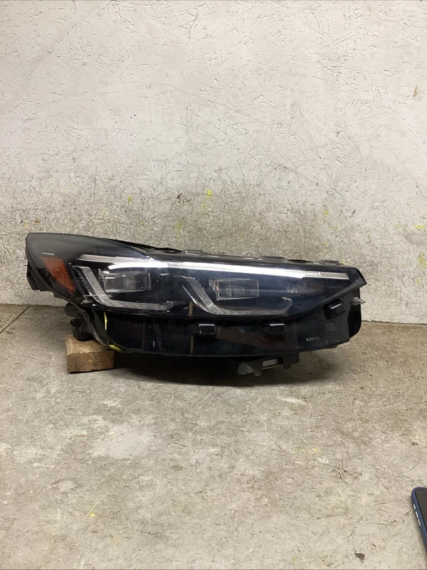 2023-2026 FORD ESCAPE RIGHT RH PASSENGER SIDE HEADLIGHT OEM W/ LIGHT BAR