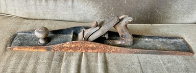 Rare Antique Siegley 23in. No 8 Corrugated Bottom Wood Plane 23''