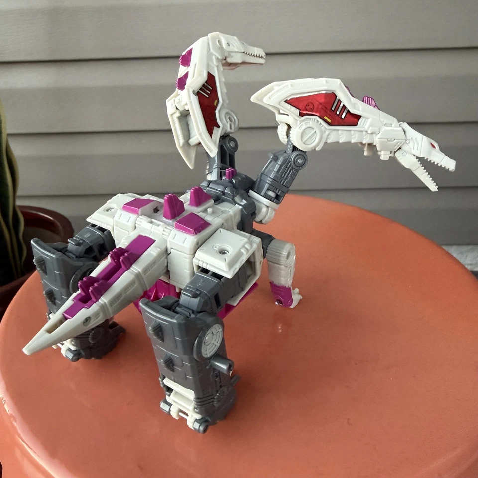 Hasbro Transformers Power Of The Primes Terrorcon Abominus 2018 - Image 4 of 4