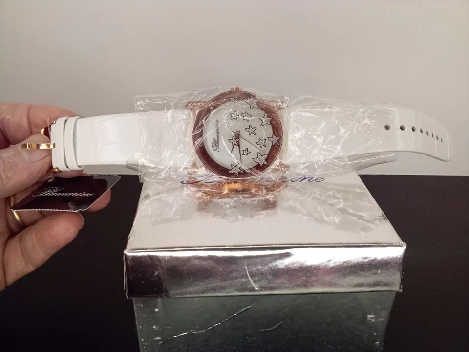 Bluemarine Rose Gold, White Band, Stars Women's Watch 39mm - Image 3 of 4