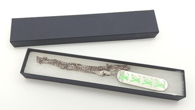 LOUIS VUITTON Skateboard Necklace Green Plate MP3277 Motif Charm 