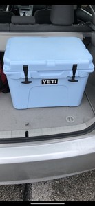 yeti tundra 35 cooler blue