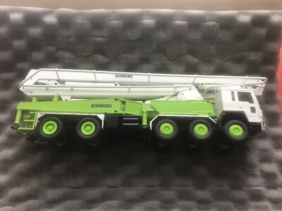 Schwing Auto-Betonpumpe KVM 52 Volvo in OVP - Conrad Modell 1:50 - u. weitere