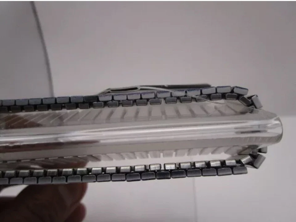 Pulsera Flexible de Metal New York Yankees con Licencia Oficial MLB Foto 3 de 4