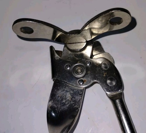Vintage Miracle Can and Bottle Opener Hand Crank Style Retro - Picture 3 of 7