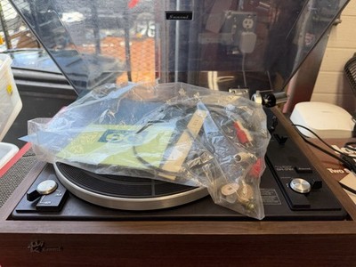 Vintage Early 1970s Sansui SR-212 Turntable 