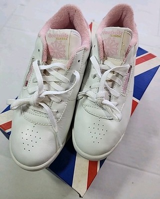 Reebok Classic 90s Princess Pink & White Shoes 72-50176 Sz 2½ Youth Big Kids