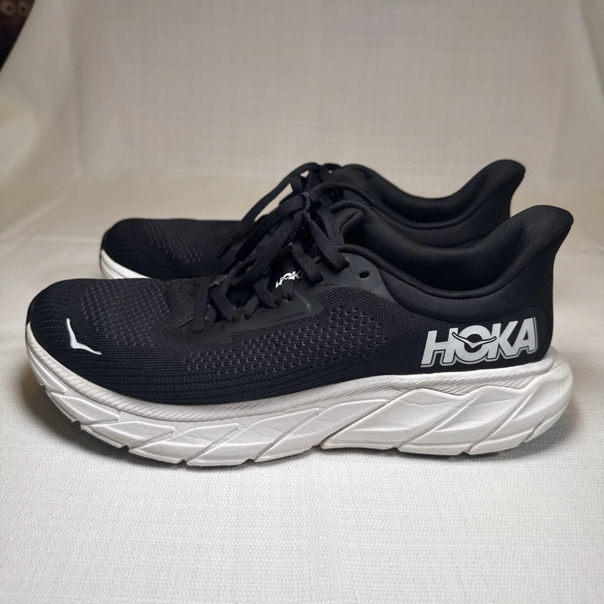 Hoka One One HOKA Arahi 7 Black White W for sale | eBay