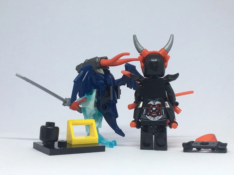 Lego Spectral Dragonian Ghost Wings Limited Edition Ninjago + Mr. E Oni Mask Red - Imagen 3 de 4