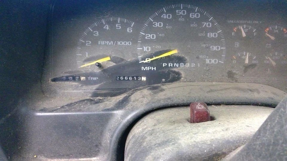 Dash Panel Excluding Denali Fits 97-99 YUKON 1686204 Foto 4 de 4