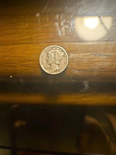 1941 10c Silver Mercury Dime  Very Fine 90% SILVER COIN