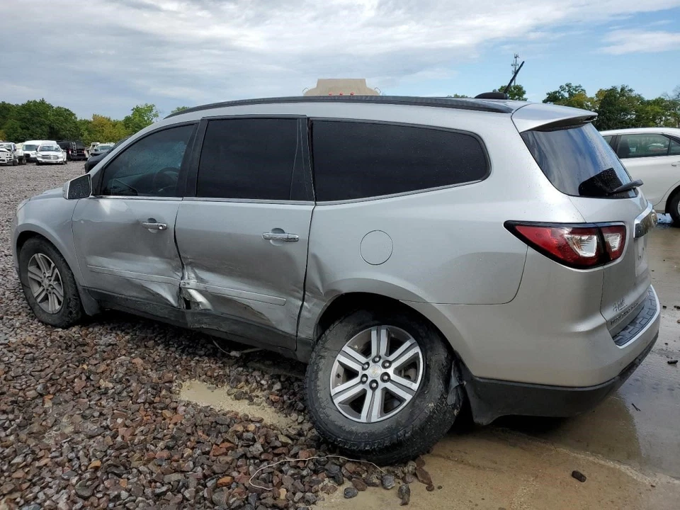 Chevrolet Traverse 2017 cambio de transmisión Foto 3 de 4