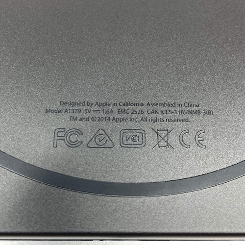 Apple USB SuperDrive Silver A1379 - Picture 8 of 8