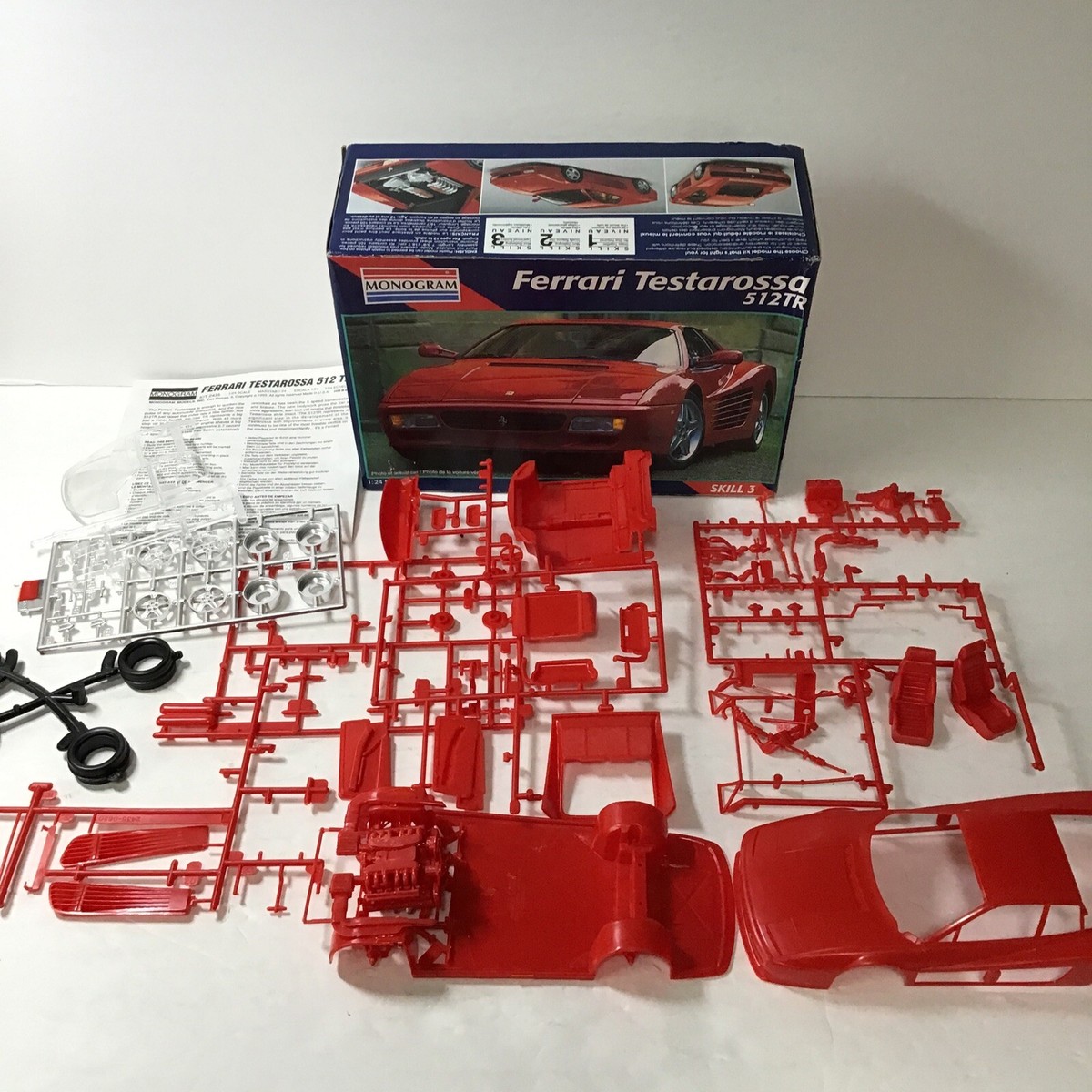Ferrari 512 TR 赤　テスタロッサ　模型 Amazon.com: Tamiya 1/24 Ferrari TESTAROSSA : Arts, Crafts