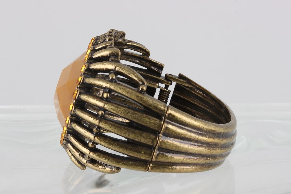 ANTIQUE BRASS HINGED CHUNKY AMBER STONES BRACELET FASHION 2373 - Image 2 of 4