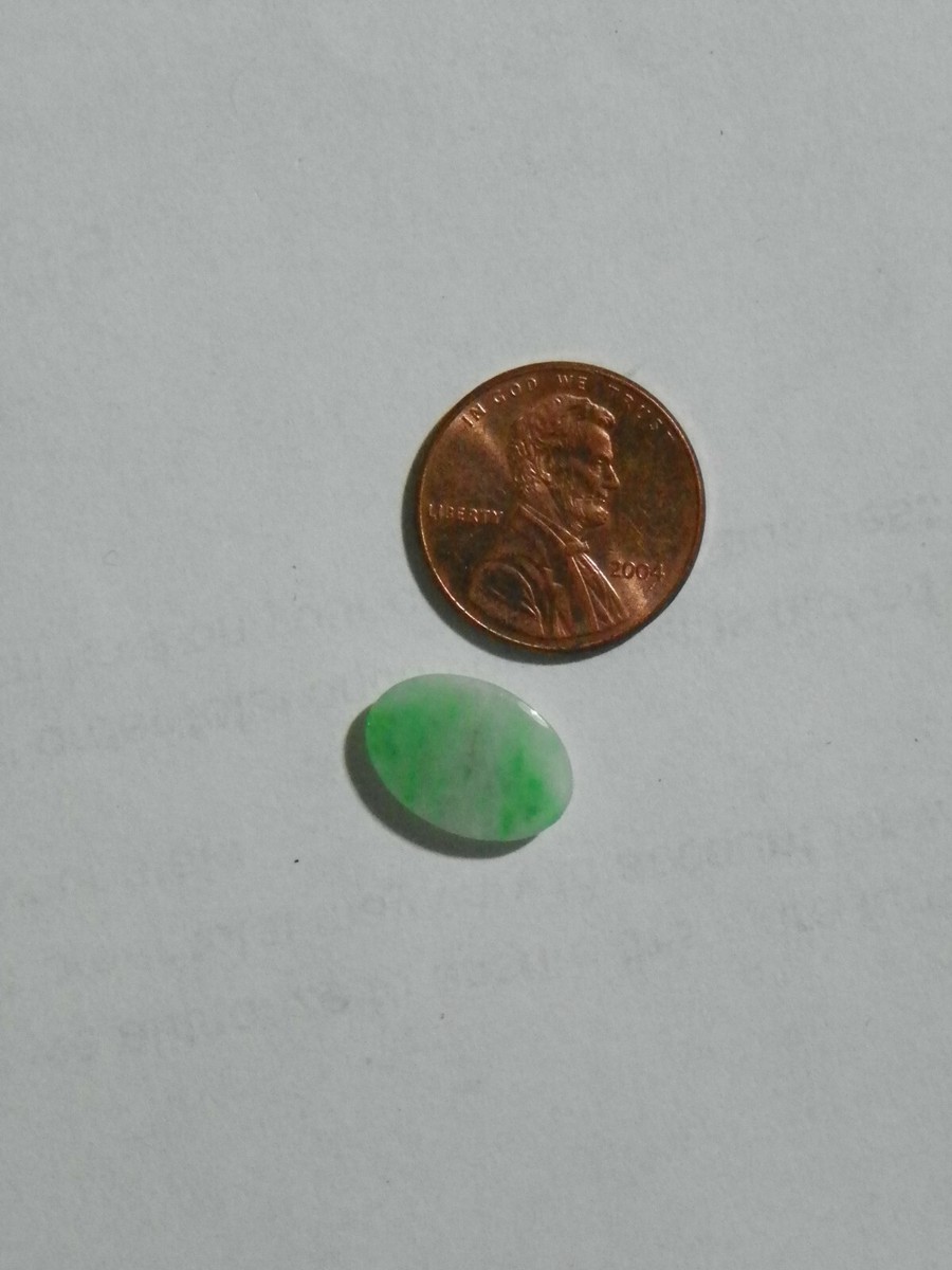 Jade Vert Naturel Du Myanmar - 2,88 Carats - Non Traité - Pierre Précieuse