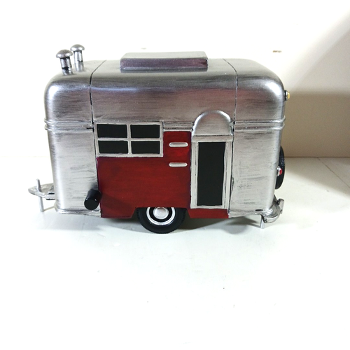 Roman Inc. Christmas Musical LED Motion Camper Anhänger Silber Figur Batterie - Bild 4 von 6