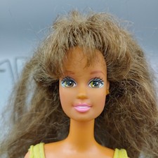 1991 Barbie Rollerblade Teresa 2216 Flicker n Flash Skates Doll Only with ring