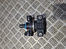 Bmw 745e G11 2019-2021 R�ckschlagventil Kraftstofftank
