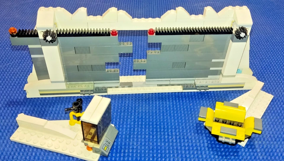 LEGO Star Wars 7666 Hoth Rebel Base, foto 4 de 5