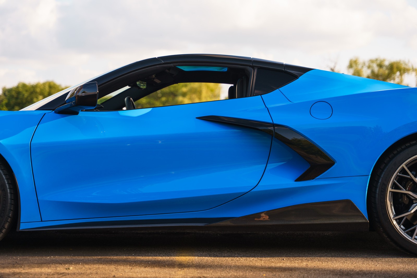 2024 Blue Chevrolet Corvette   | C8 Corvette Photo 4