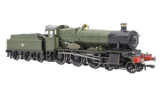 Dapol 4S-001-013 7800 Class 7817 'Garsington Manor' BR Lined Green - OO Gauge...